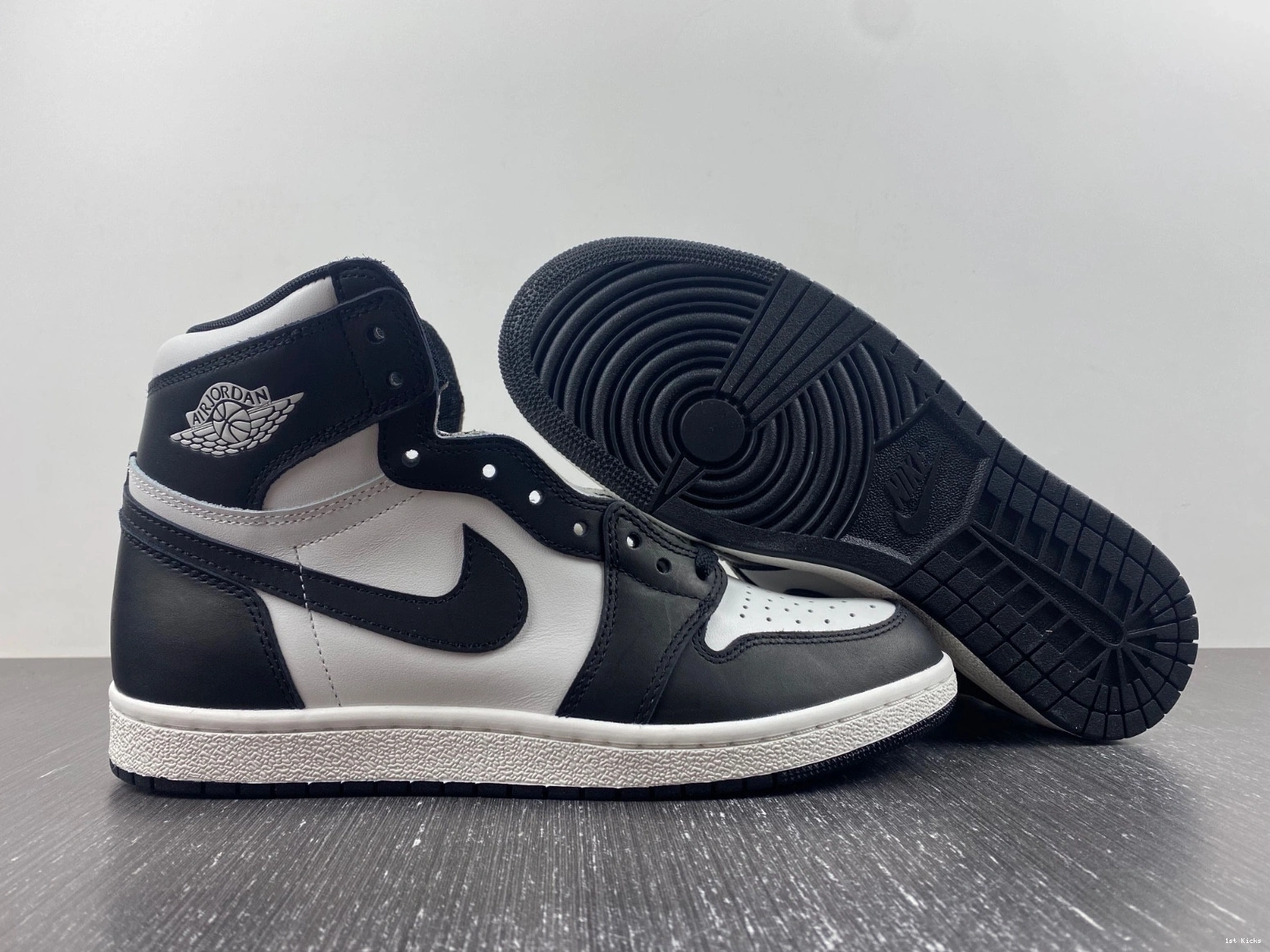 White Jordan High 85 (2023) 1 - Retro Black BQ4422-001 0424